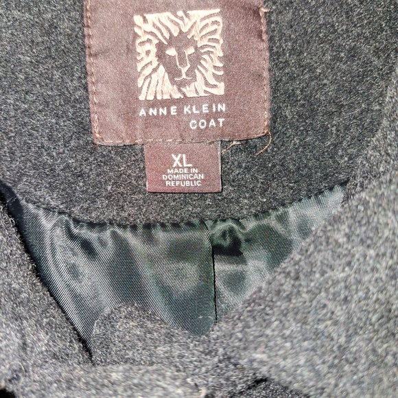 Ann Klein Black Wool/polyester/cashmere coat - Picture 9 of 9